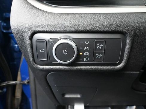 Used 2022 Ford Explorer XLT w/ Equipment Group 202A image 32