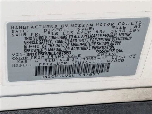 Used 2020 Nissan Kicks SR w/ SR Premium Package FWD image 17