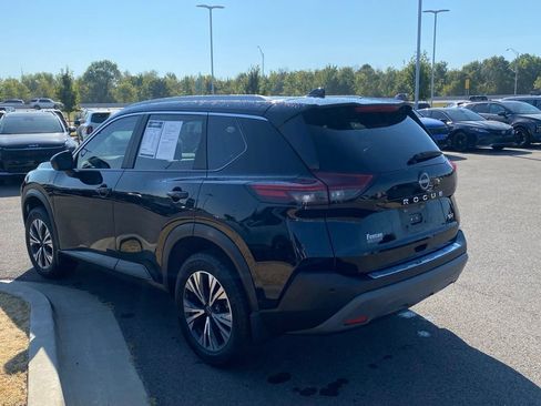 Used 2023 Nissan Rogue SV w/ SV Premium B Package FWD image 5