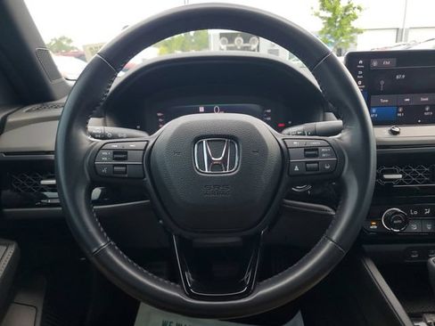 Used 2024 Honda Accord Sport image 21
