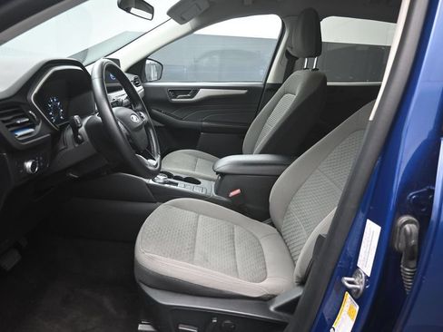 Used 2022 Ford Escape SE w/ SE Sport Appearance Package AWD/4WD image 18