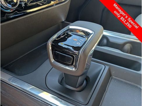 Used 2025 GMC Sierra 1500 SLT w/ SLT Premium Package image 23