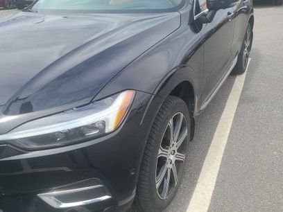 Used 2021 Volvo XC60 T5 Inscription w/ Advanced Package