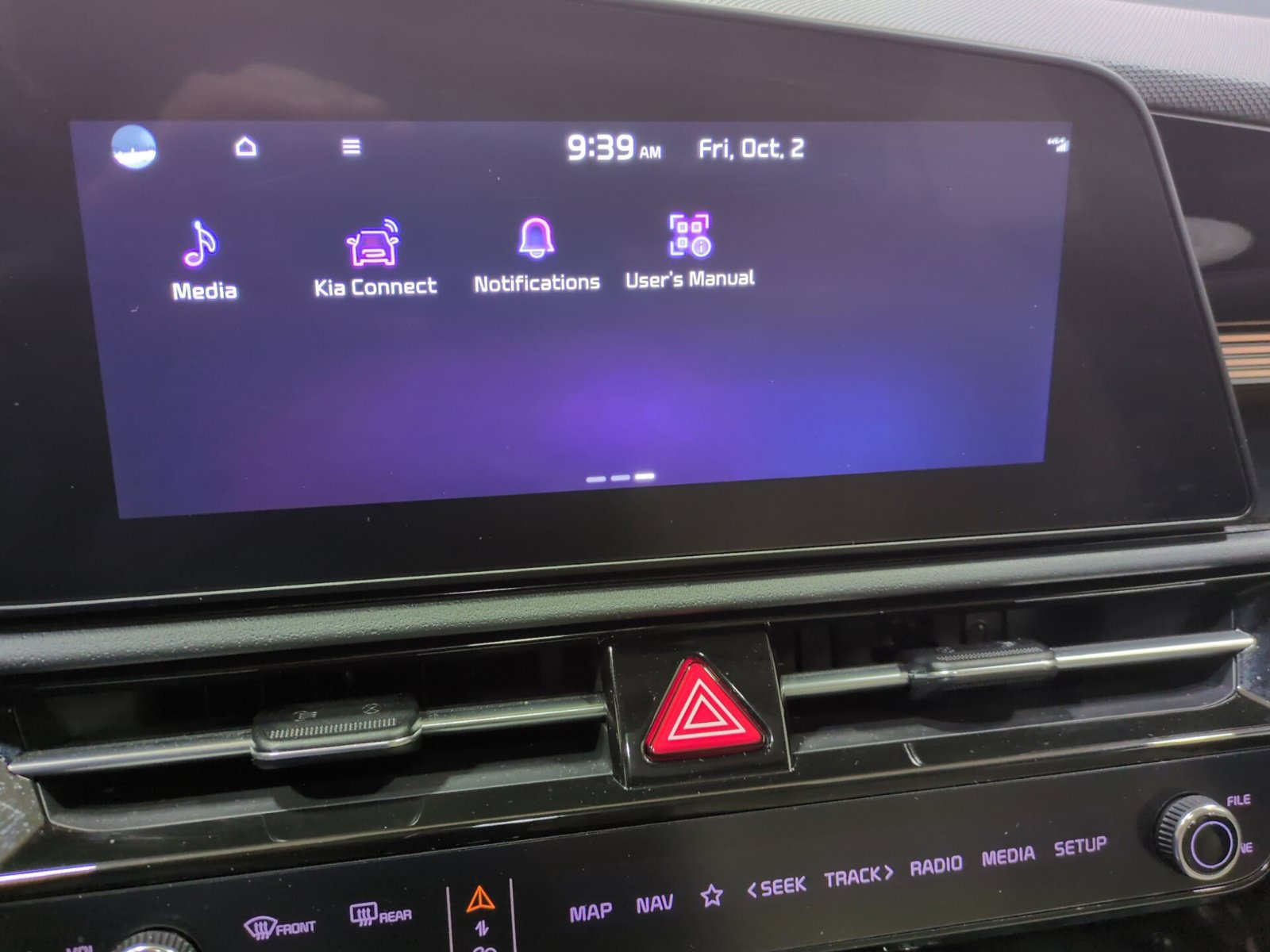Certified 2024 Kia Niro EX Touring FWD image 25
