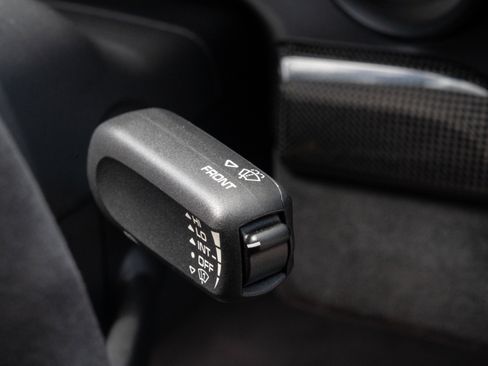 Used 2018 Porsche 911 GT2 RS RWD image 29