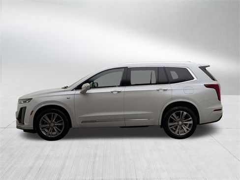 Certified 2023 Cadillac XT6 Premium Luxury image 8