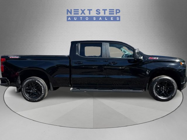 Used 2020 Chevrolet Silverado 1500 LT Trail Boss w/ Bed Protection Package AWD/4WD image 9
