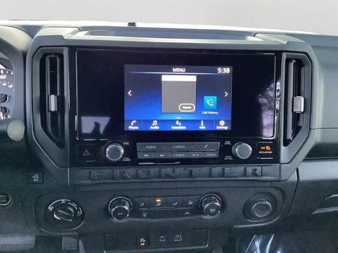 Used 2025 Nissan Frontier S image 18