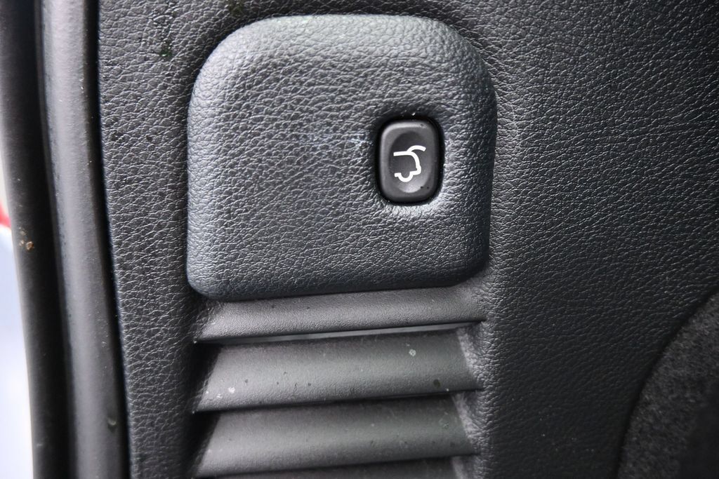 Used 2019 Jeep Grand Cherokee Laredo w/ Security & Convenience Group AWD/4WD image 26