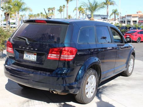 Used 2015 Dodge Journey American Value Package w/ Flexible Seating Group image 9