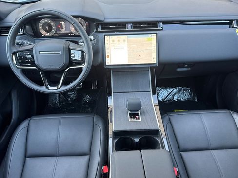 New 2026 Land Rover Range Rover Velar Dynamic SE image 14