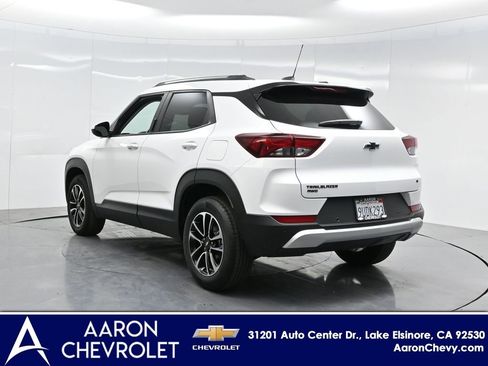 New 2025 Chevrolet TrailBlazer LT w/ Convenience Package image 5