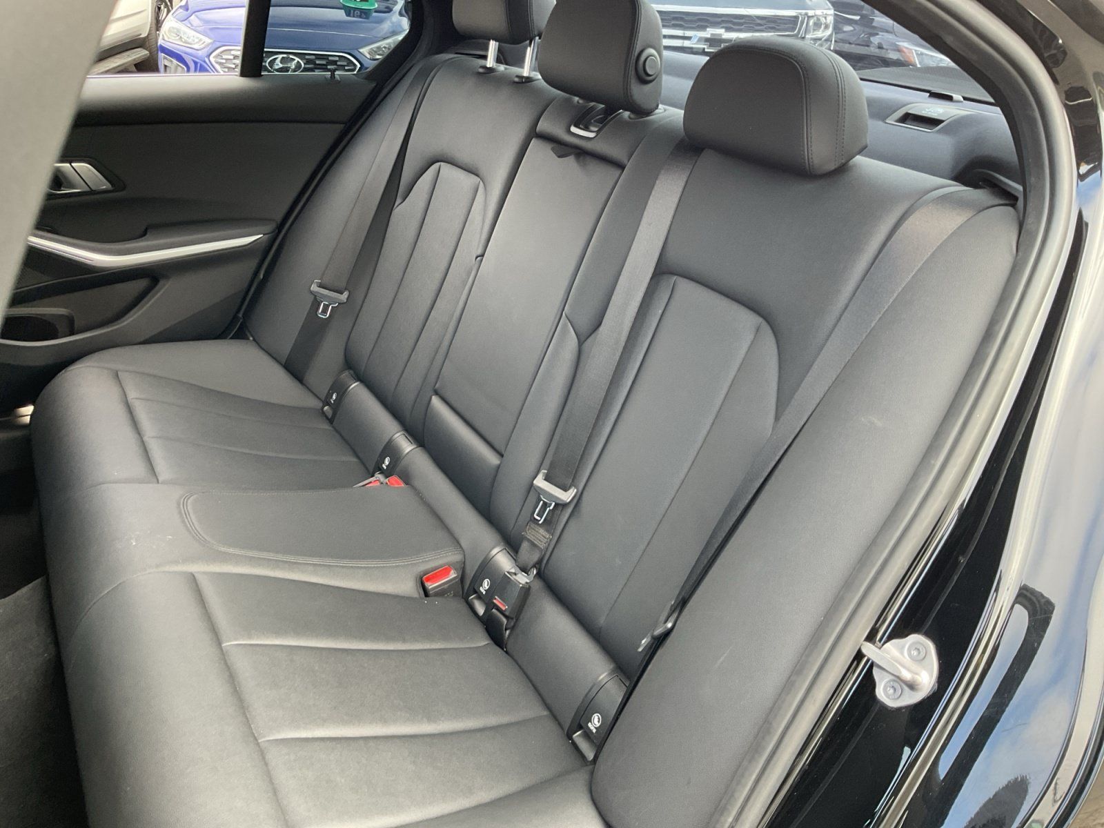 Used 2021 BMW 330i Sedan w/ Driving Assistance Package RWD image 18