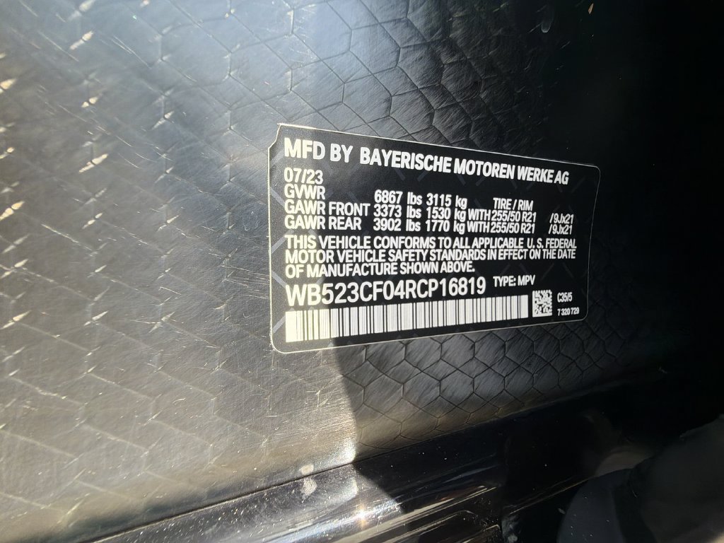 Used 2024 BMW iX xDrive50 w/ Premium Package AWD/4WD image 29