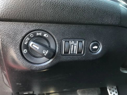 Used 2020 Dodge Challenger R/T image 13