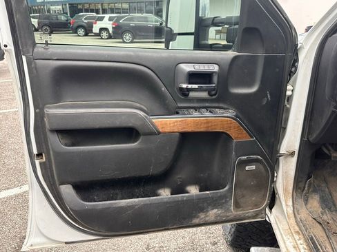 Used 2017 Chevrolet Silverado 2500 LTZ w/ Duramax Plus Package AWD/4WD image 15