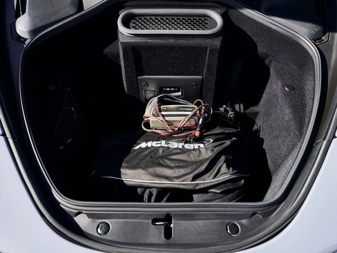 Used 2022 McLaren 720S Spider image 27