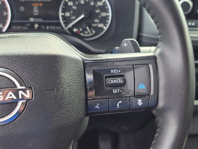 Used 2025 Nissan Rogue SV AWD/4WD image 28