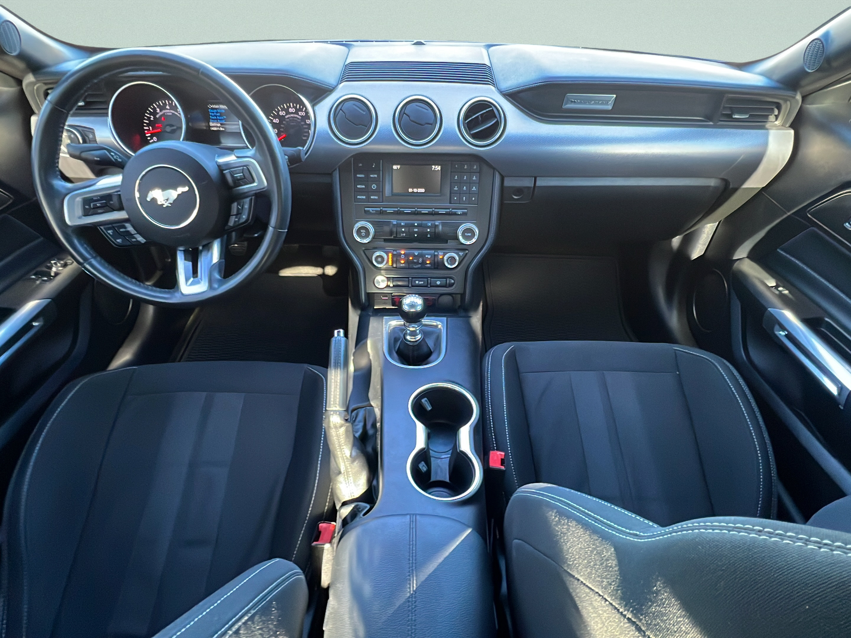 Used 2018 Ford Mustang GT RWD image 11