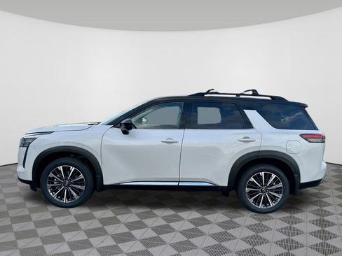 New 2026 Nissan Pathfinder Platinum AWD/4WD image 16