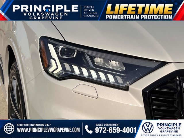Used 2023 Audi Q7 3.0T Premium Plus w/ Premium Plus Package AWD/4WD image 9