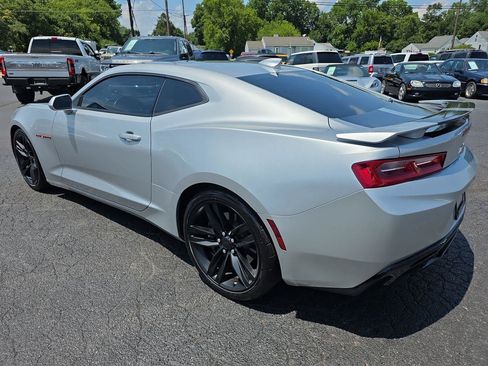 Used 2017 Chevrolet Camaro SS RWD image 20