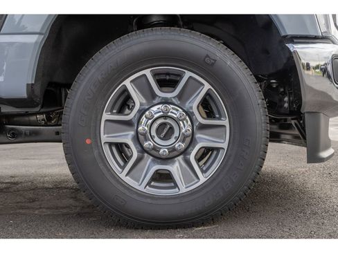 New 2026 Ford F350 Lariat w/ Lariat Premium Package image 9