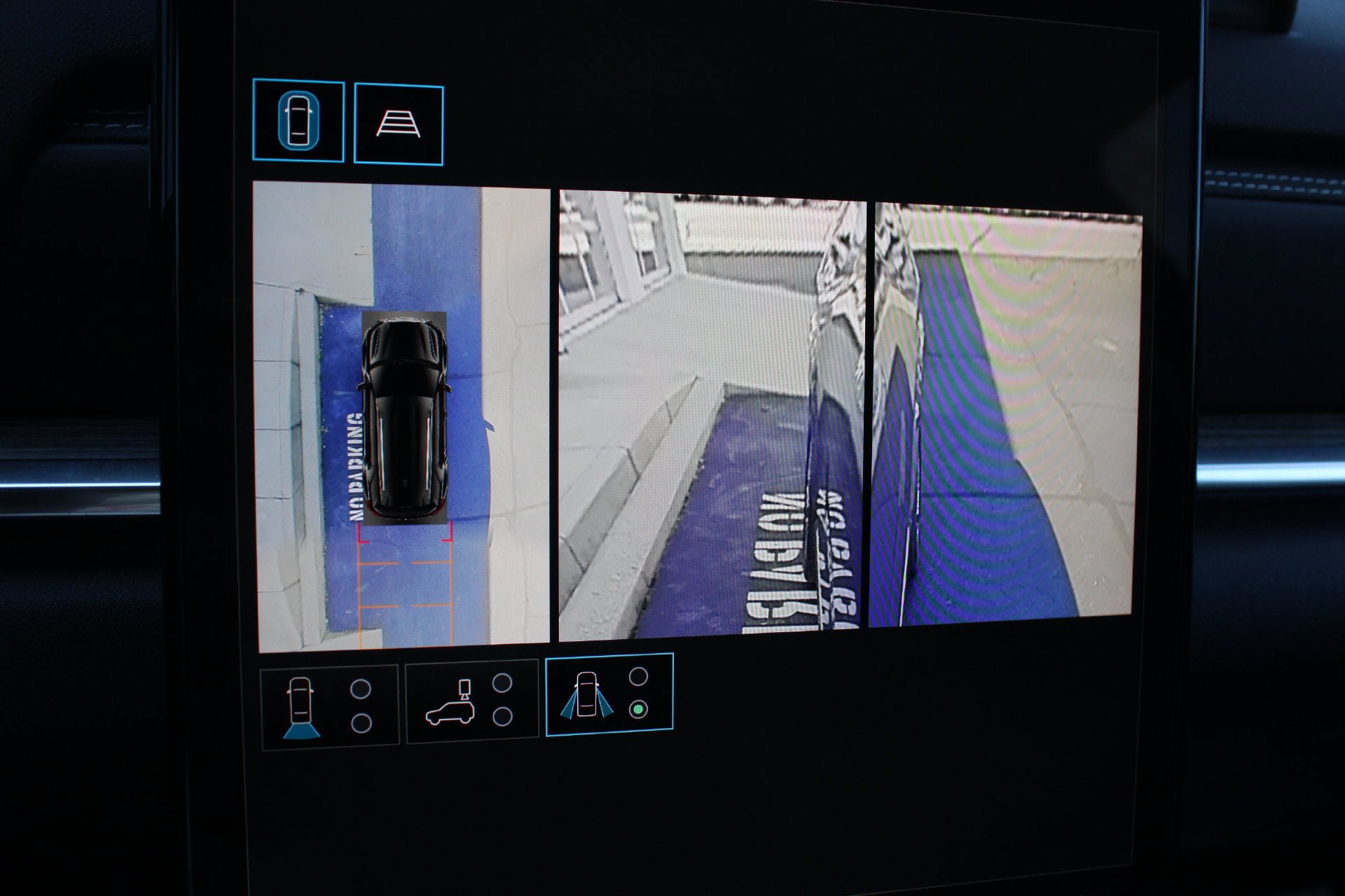Used 2026 GMC Terrain Denali w/ LPO, Floor Liner Package AWD/4WD image 40