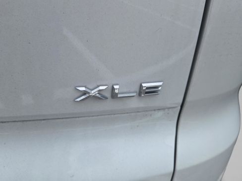 Certified 2025 Toyota Crown Signia image 5