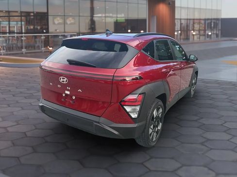Used 2024 Hyundai Kona SEL w/ Convenience Package FWD image 12