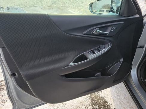 Used 2023 Chevrolet Malibu LT image 6