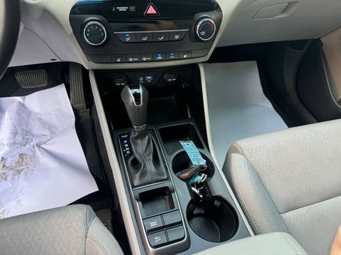 Used 2017 Hyundai Tucson Sport FWD image 24