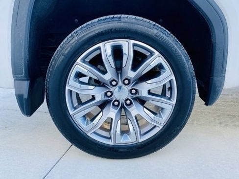 Used 2023 GMC Sierra 1500 Denali w/ Denali Reserve Package image 10