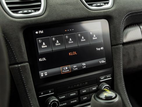 Used 2025 Porsche 718 Cayman GT4 RS w/ Weissach Package image 40