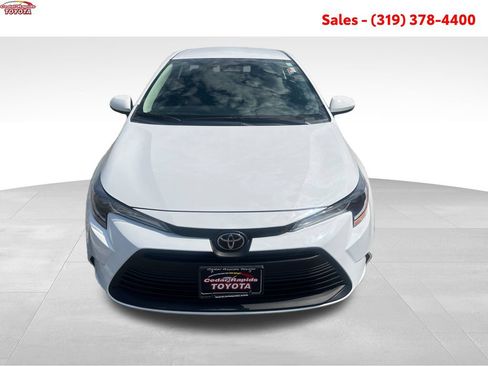 Certified 2026 Toyota Corolla LE FWD image 21