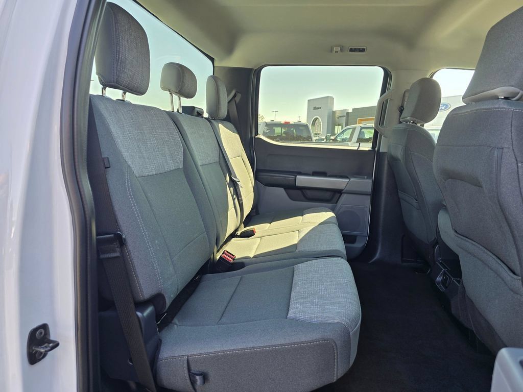 Used 2025 Ford F250 XLT w/ FX4 Off-Road Package AWD/4WD image 15