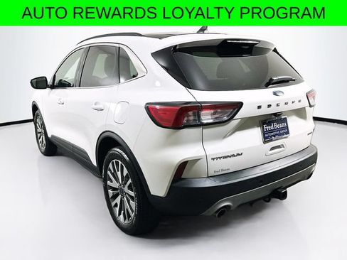 Certified 2022 Ford Escape Titanium w/ Class II Trailer Tow Package AWD/4WD image 6