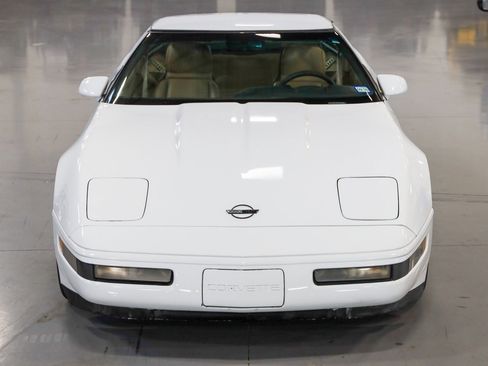 Used 1993 Chevrolet Corvette Coupe image 3