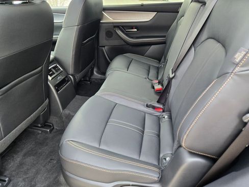 New 2026 MAZDA CX-90 Plug-In Hybrid w/ Preferred image 16