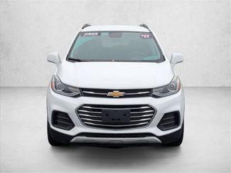 Used 2017 Chevrolet Trax LT w/ LT Convenience Package FWD video 2