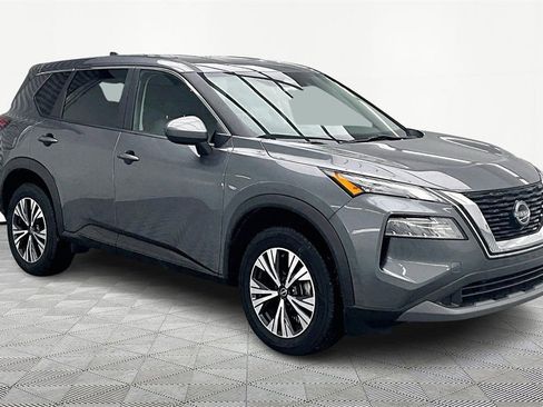 Used 2023 Nissan Rogue SV image 12