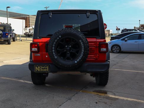 Used 2021 Jeep Wrangler Unlimited Sport AWD/4WD image 6