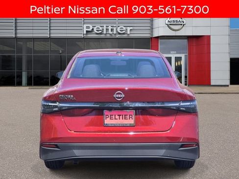 New 2026 Nissan Sentra SV FWD image 4