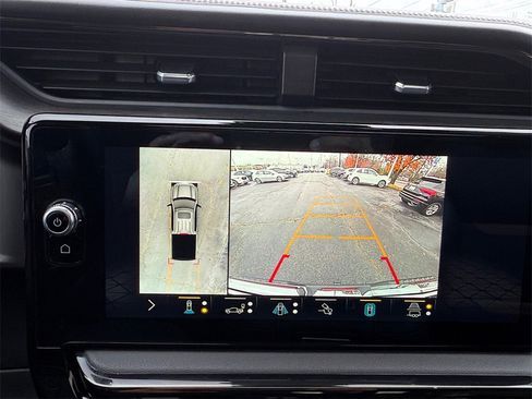 Used 2022 GMC Sierra 1500 AT4 w/ AT4 Premium Package image 21