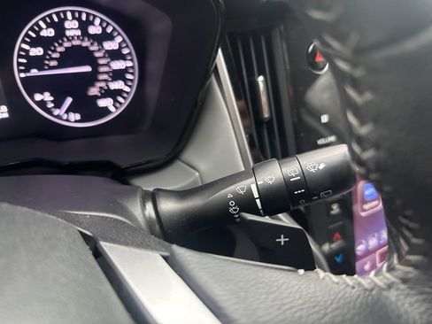 Used 2020 Subaru Outback Premium image 20