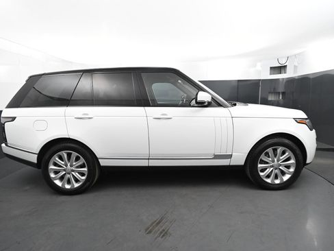 Used 2016 Land Rover Range Rover HSE image 6