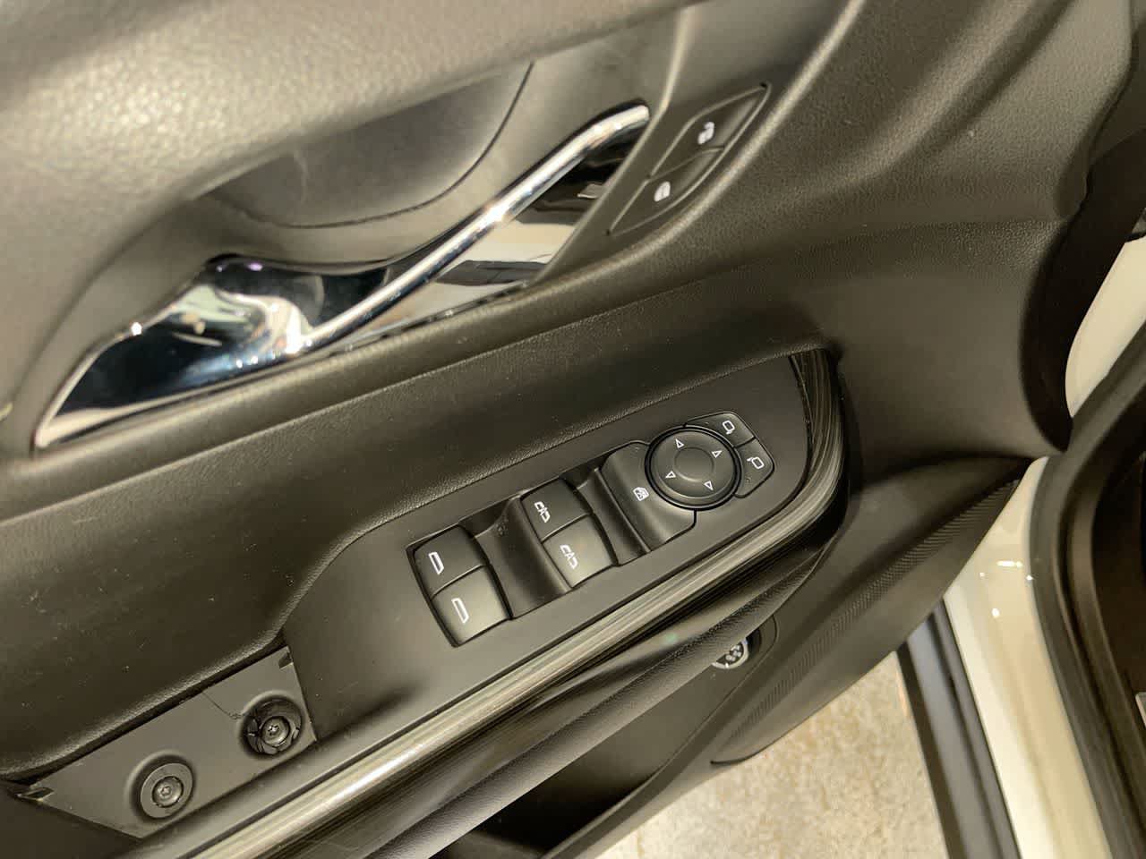 Used 2020 GMC Acadia SLT AWD/4WD image 13