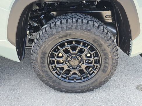 New 2026 Toyota Tundra SR5 image 33