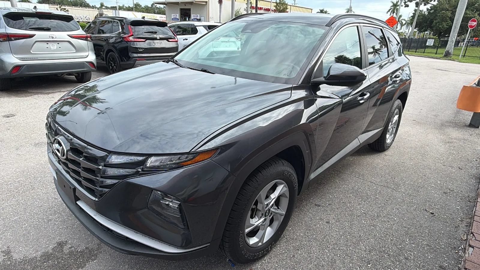 Used 2024 Hyundai Tucson SEL AWD/4WD image 3