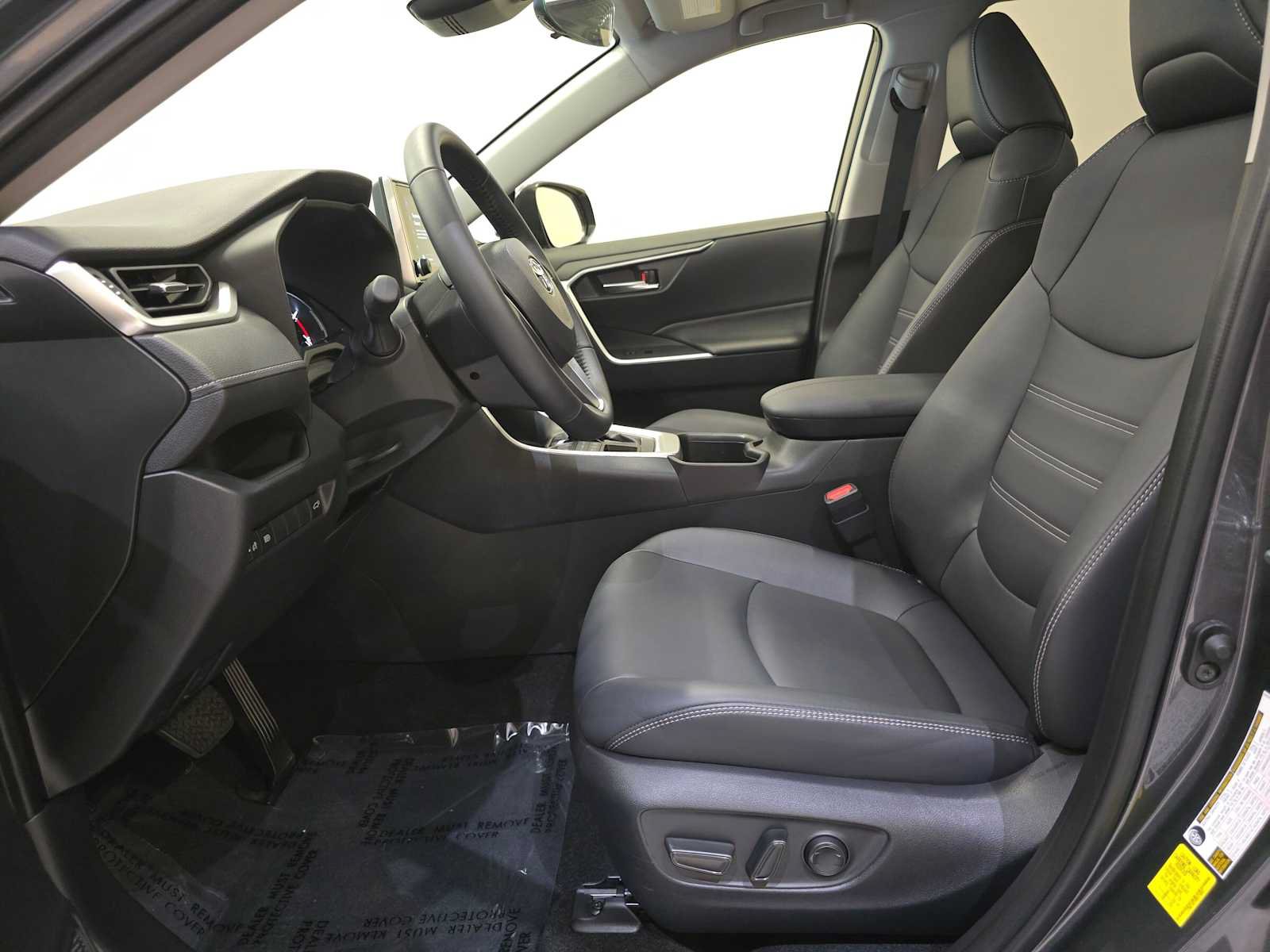 Certified 2025 Toyota RAV4 XLE Premium AWD/4WD image 22